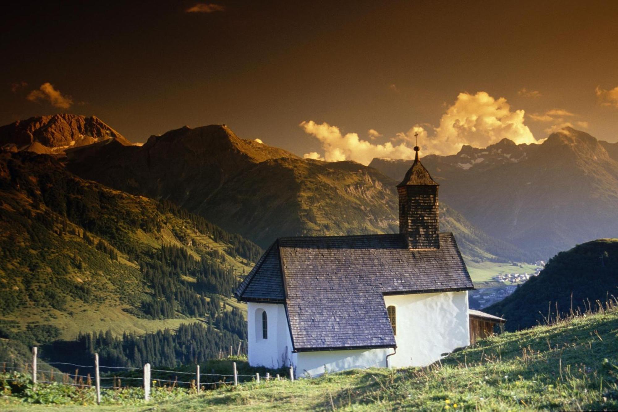 Haus Bergwelt - Appartements Lech am Arlberg Exteriör bild